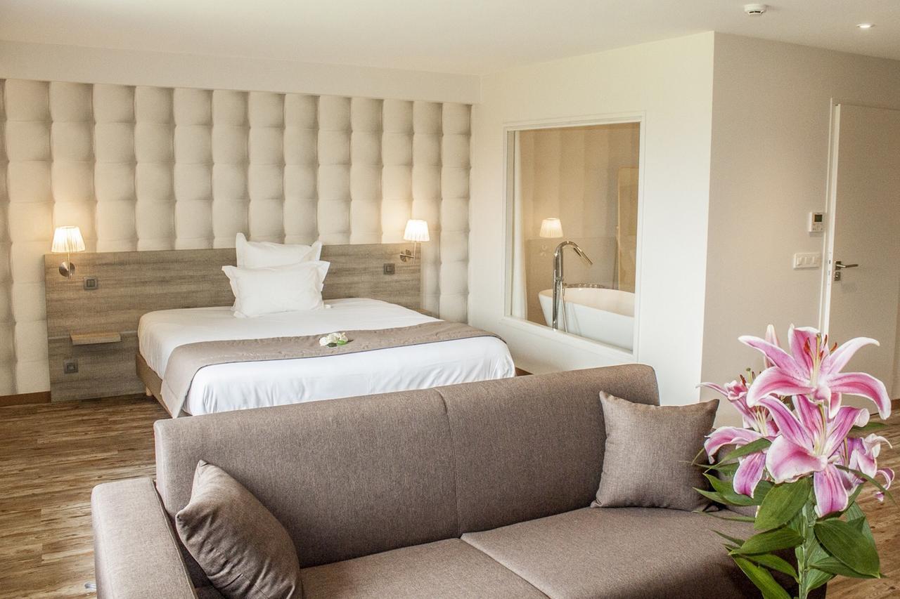 La Sorelle Hotel Golf Et Restaurant Villette-sur-Ain Экстерьер фото