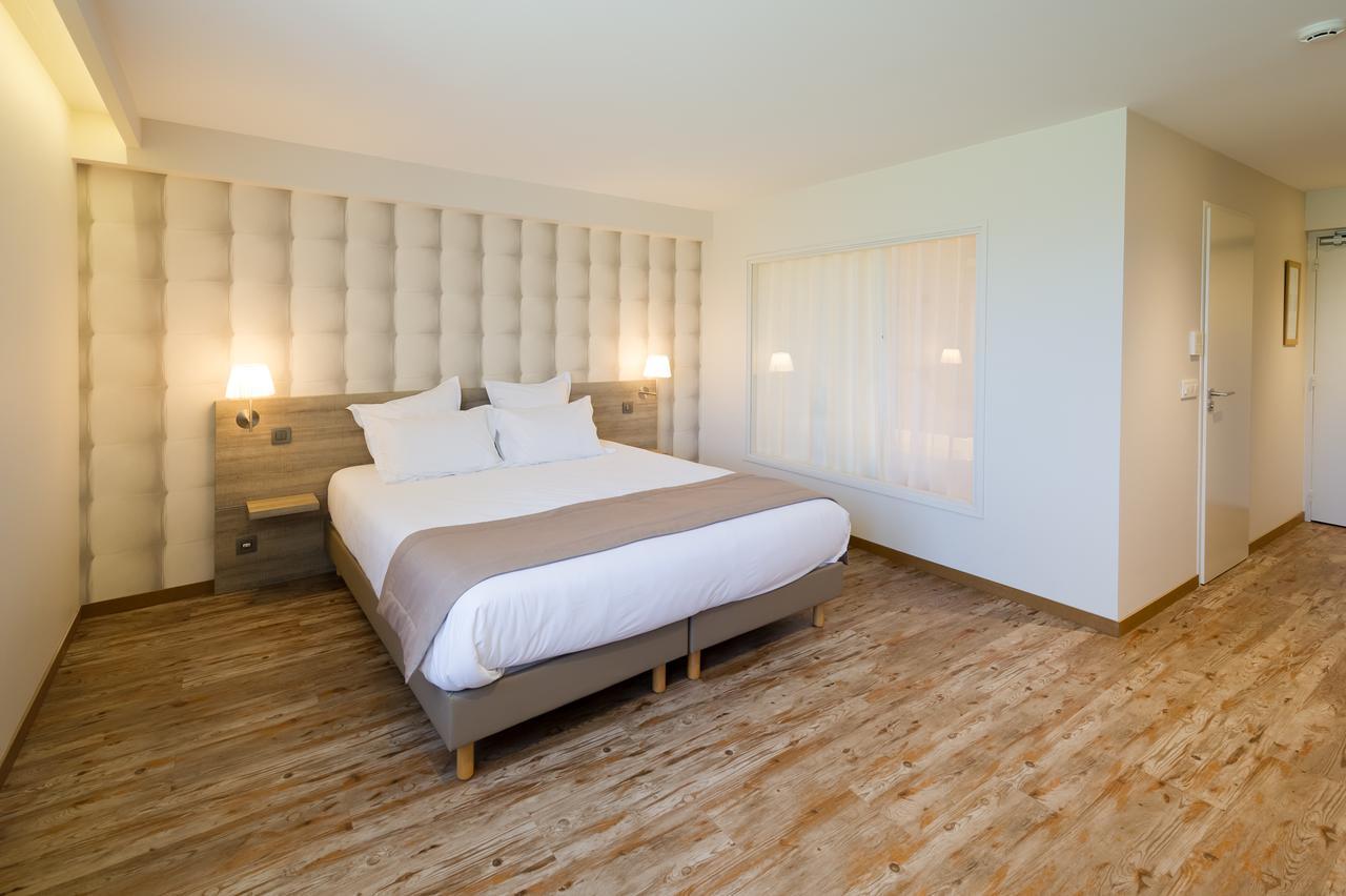 La Sorelle Hotel Golf Et Restaurant Villette-sur-Ain Экстерьер фото