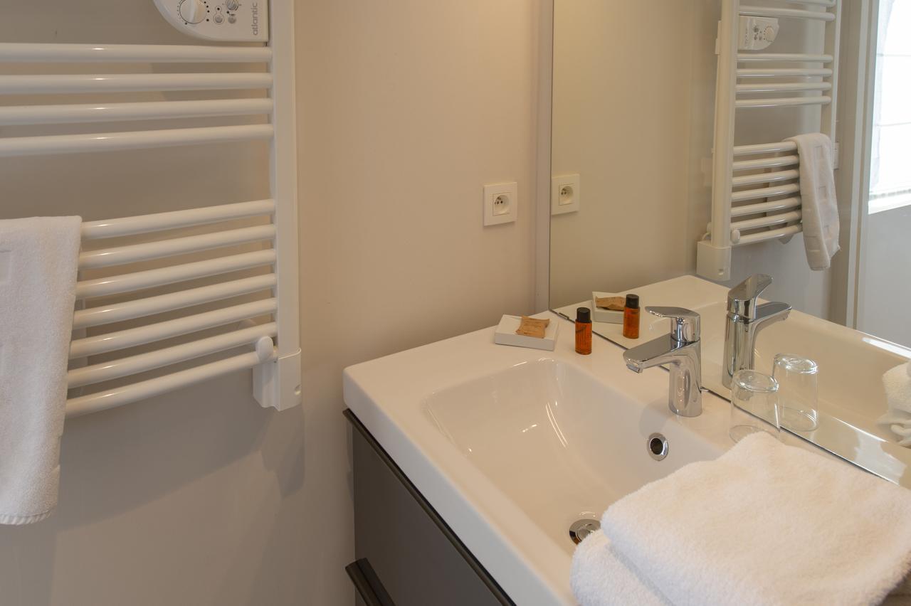 La Sorelle Hotel Golf Et Restaurant Villette-sur-Ain Экстерьер фото